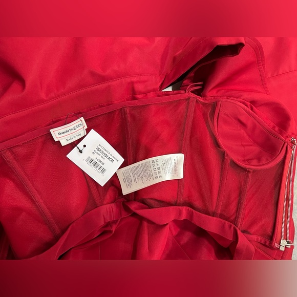 Alexander Mcqueen Deconstructed Trench Dress - Picture 14 of 15